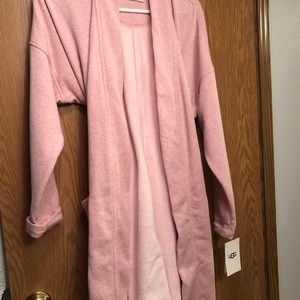 UGG Women’s size M - short length-NWT